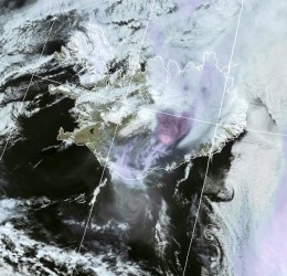 Satellitenbild 22.05.2011, 13:58 UTC, NOAA19 VIS Quelle: B.J.Burton 